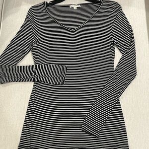 Zenana outfitters Black and White Striped V-Neck top